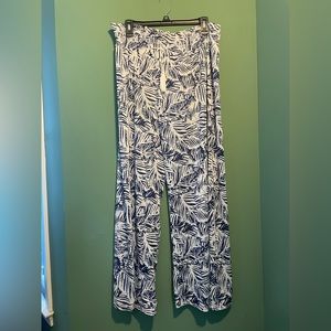 West Loop. Navy and white striped ladies bathing suit cover-up pants. Size XL